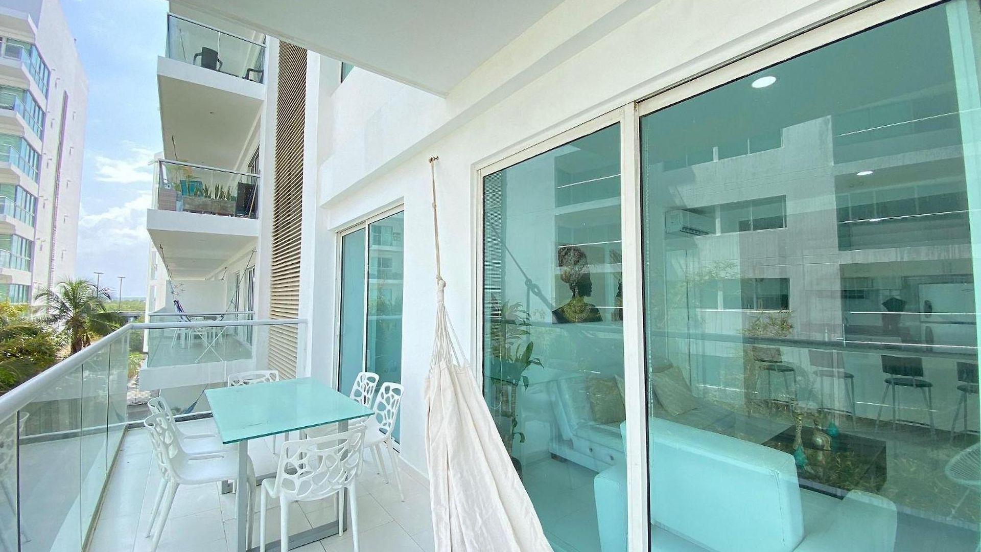 Apartamento Con Acceso Directo A La Playa En Morros 3