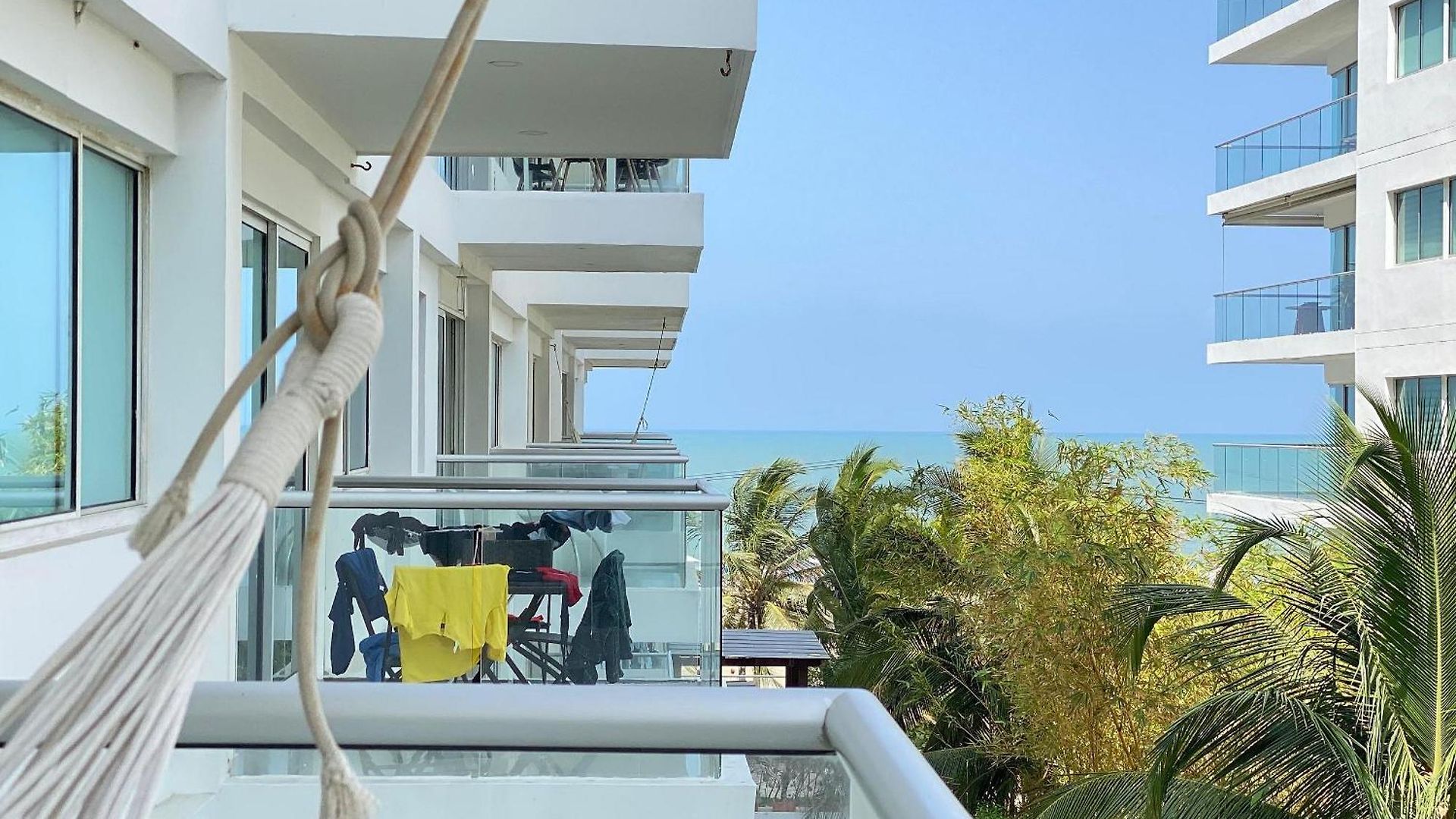 Con Acceso Directo A La Playa En Morros 3 Apartamento