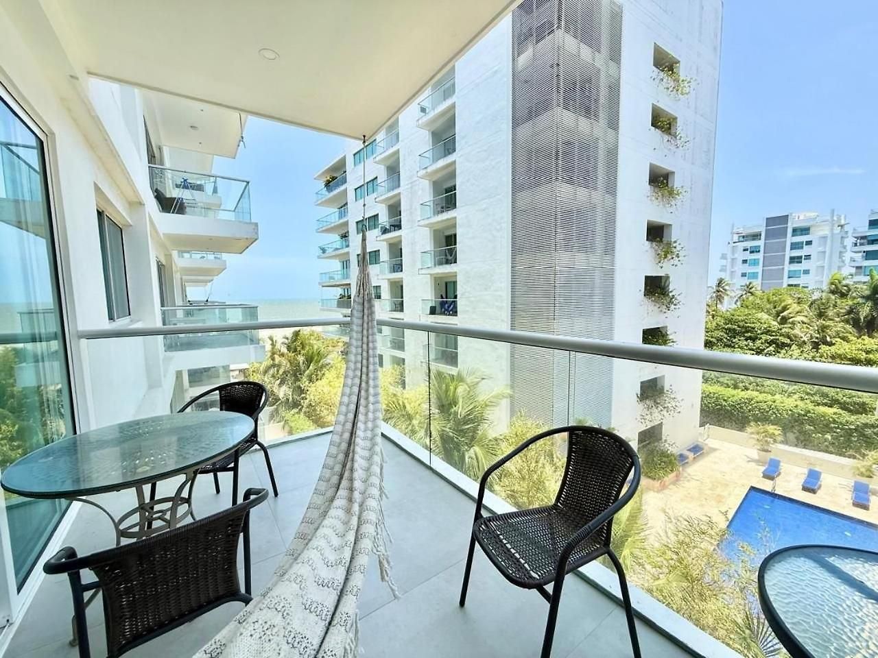 Con Acceso Directo A La Playa En Morros 3 Apartamento *