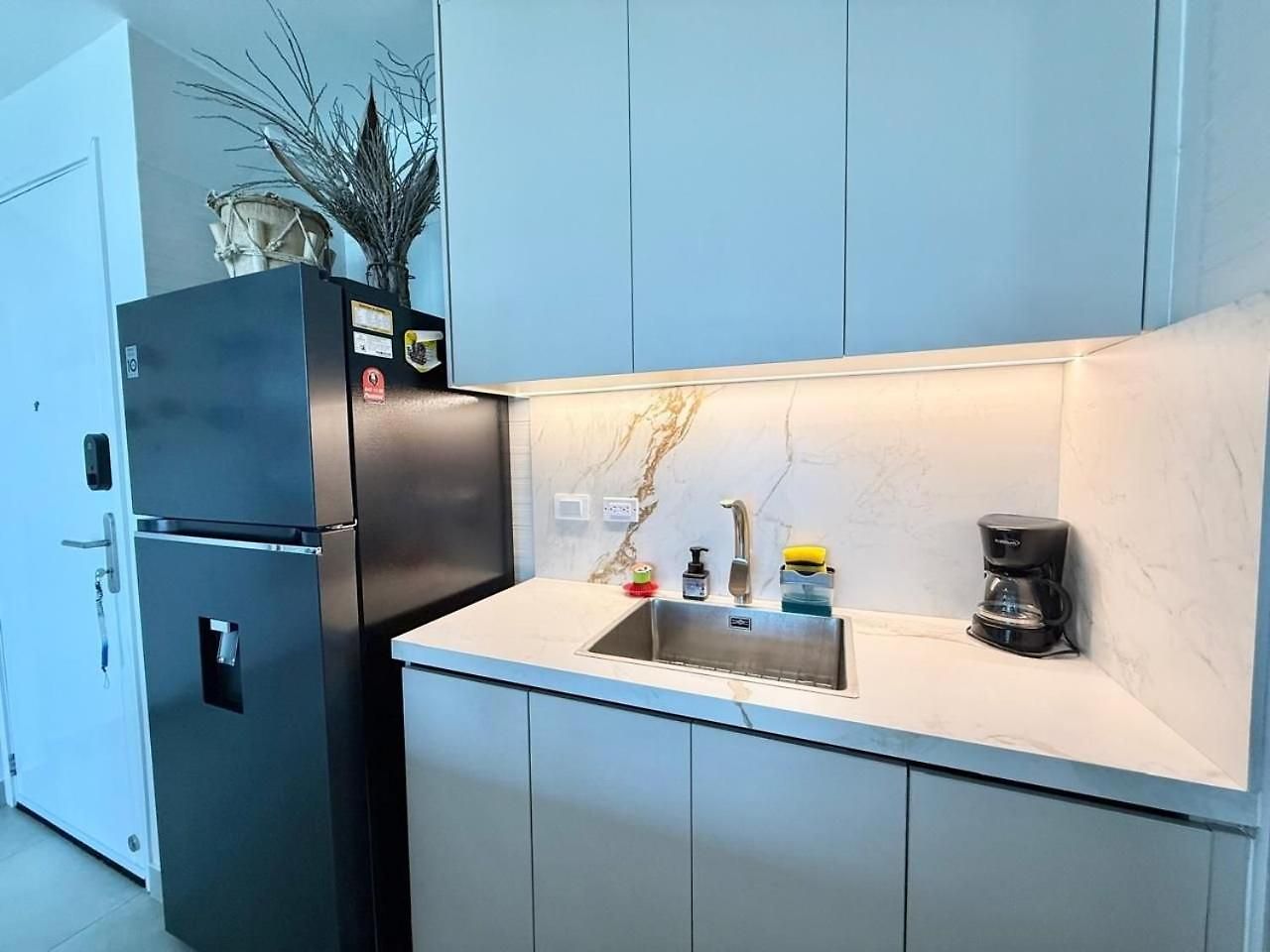 Apartamento Con Acceso Directo A La Playa En Morros 3