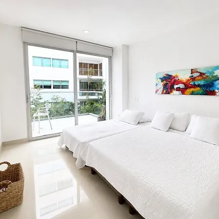 Con Acceso Directo A La Playa En Morros 3 Apartamento *