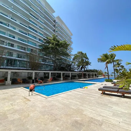Con Acceso Directo A La Playa En Morros 3 Apartamento *